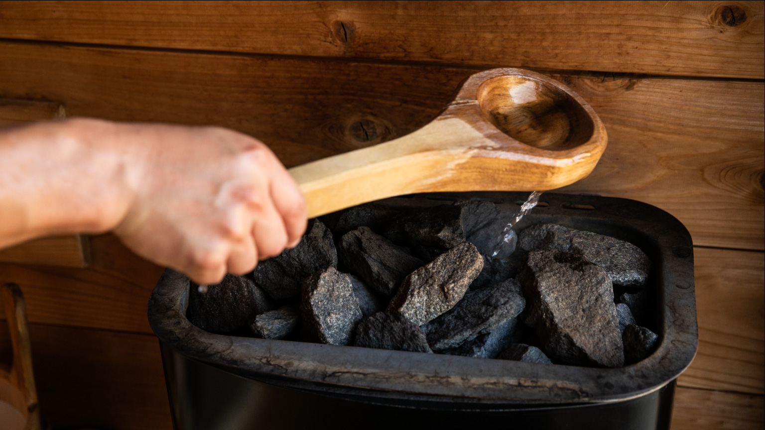 ichach_saunea_230922